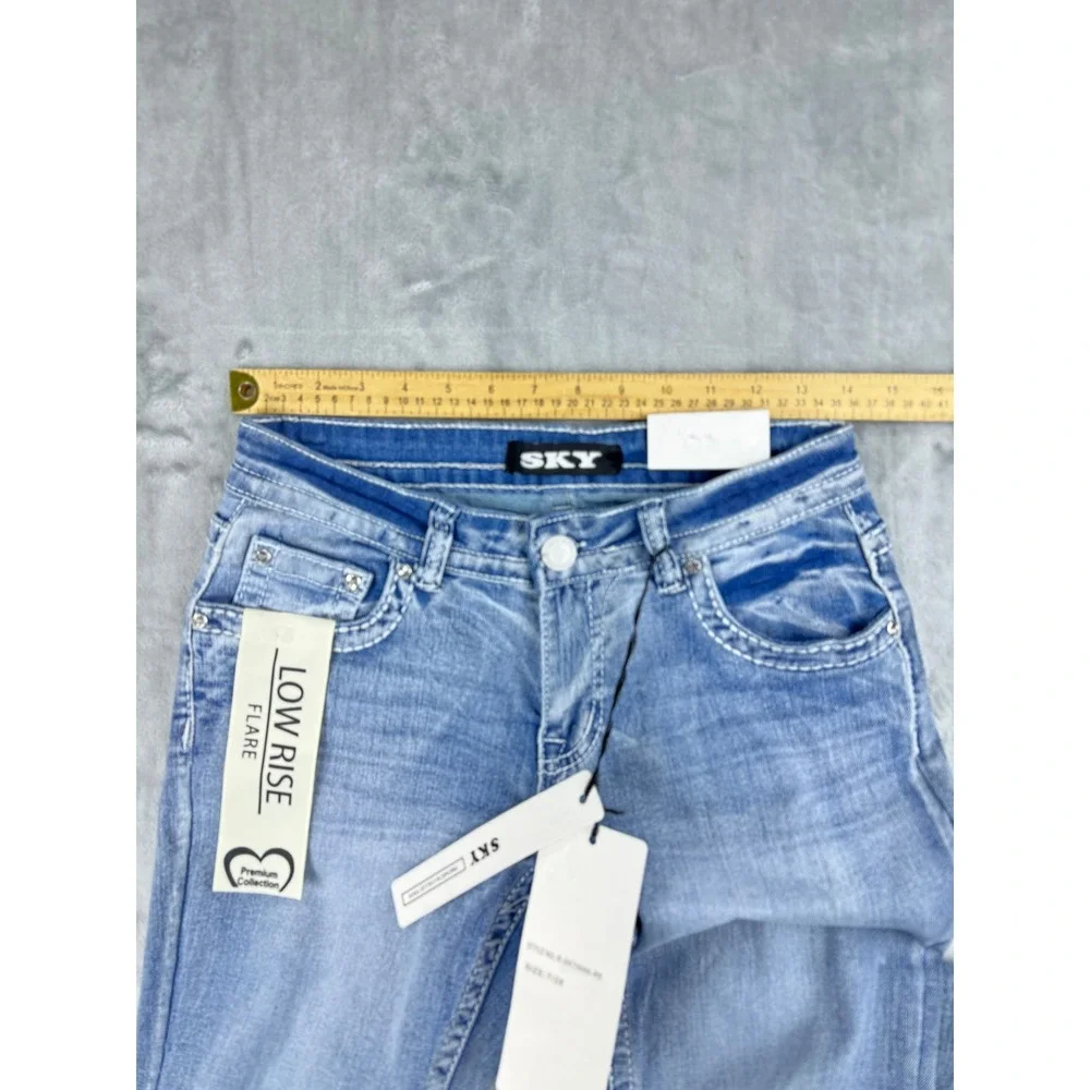 New Women's Jeans SZ 7/28 Low Rise Flare western Skull Embellished Denim Bootcut - Picture 7 of 12